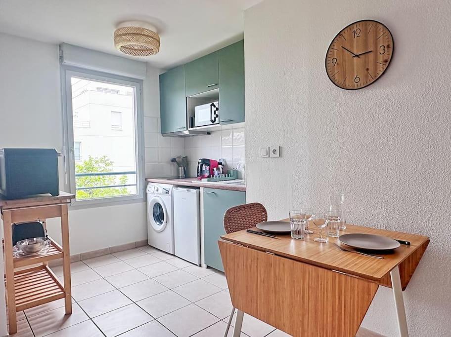 Charmant T2 Terrasse, Garage Βιλερμπάν Εξωτερικό φωτογραφία
